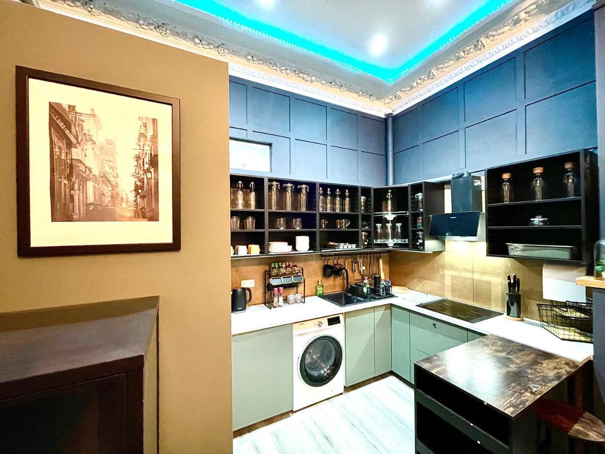 Adeamstays Provides Beautiful Centrally Located 1 And 2 Bed Apartments On Liverpools Boulevard Exterior photo